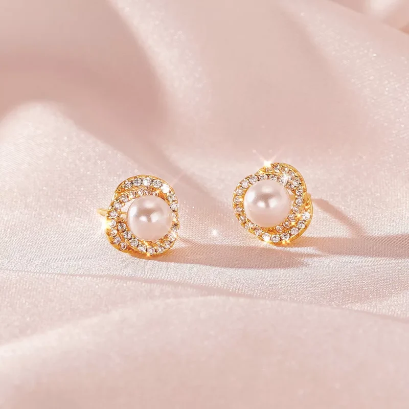 S925 Floral Zircon Shell Pearl Stud Earrings