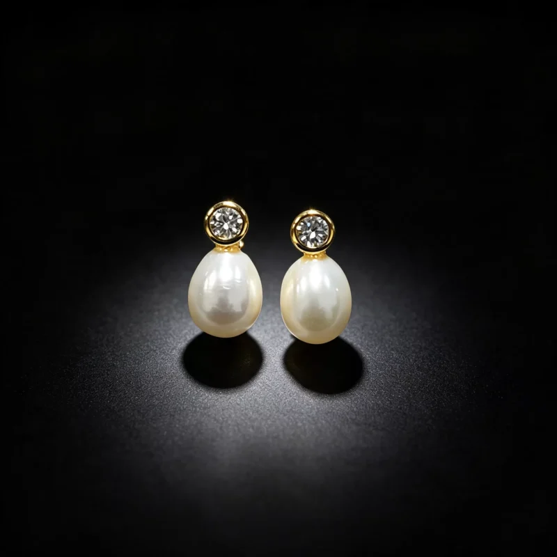 S925 Teardrop Freshwater Pearl Zircon Stud Earrings