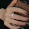 S999 Silver Open Snake Ring With Green Zircon