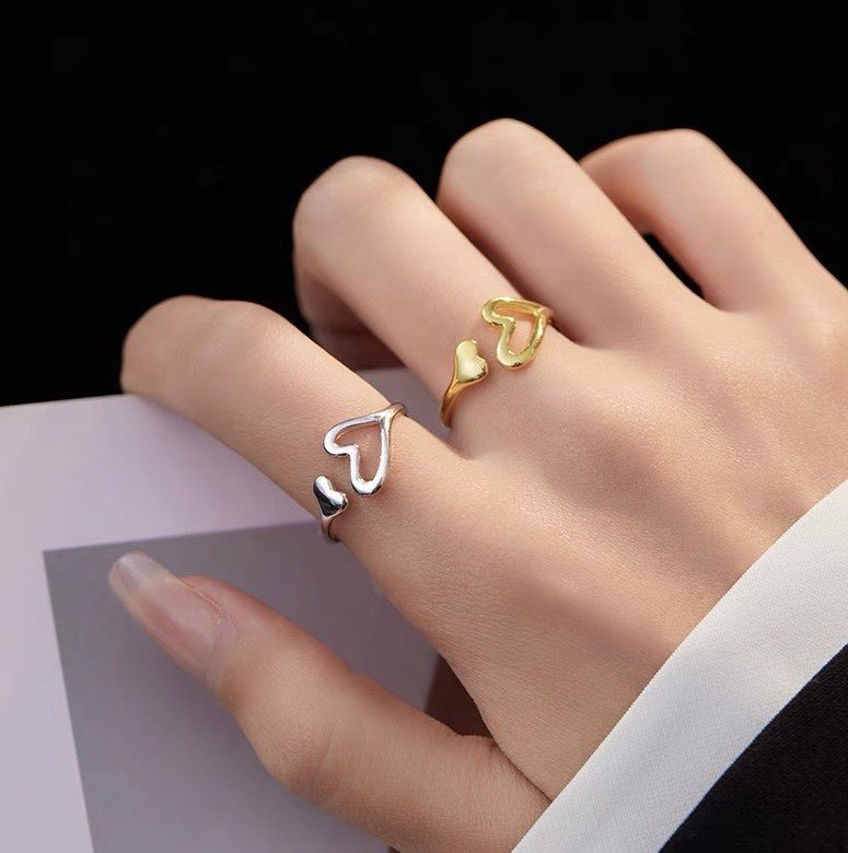 S925 Split Heart Open Adjustable Ring S925 Split Heart Open Adjustable Ring