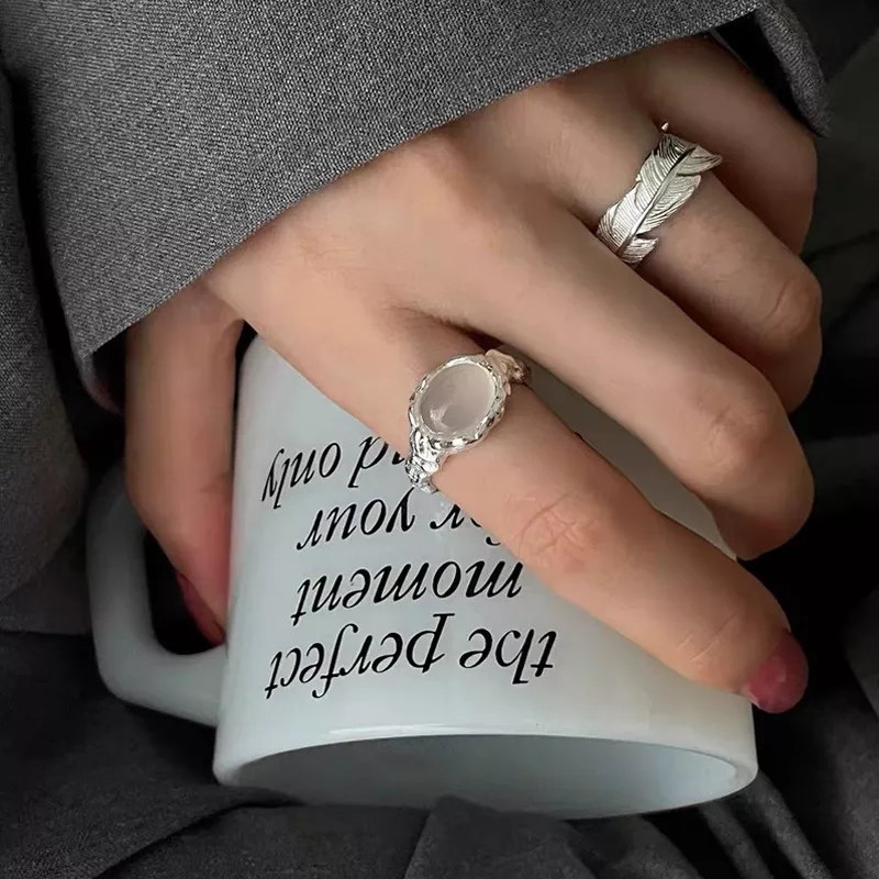 S925 Silver Irregular White Agate Open Ring S925 Silver Irregular White Agate Open Ring