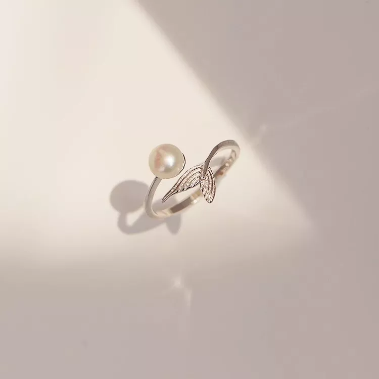 S925 Mermaid Tail Freshwater Pearl Open Ring