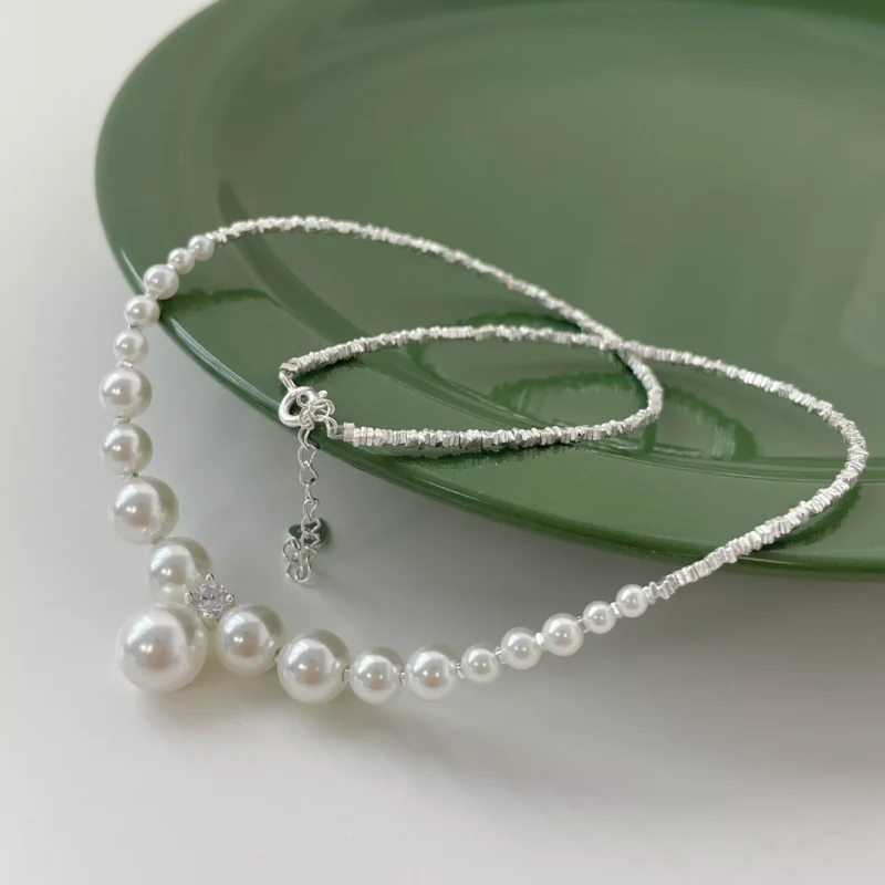 Geowence Gradient Pearl and Silver Charms Necklace