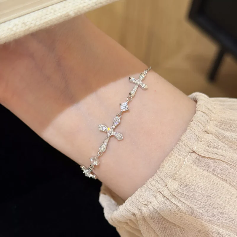 S925 Silver Cubic Zirconia Cross Bracelet S925 Silver Cubic Zirconia Cross Bracelet