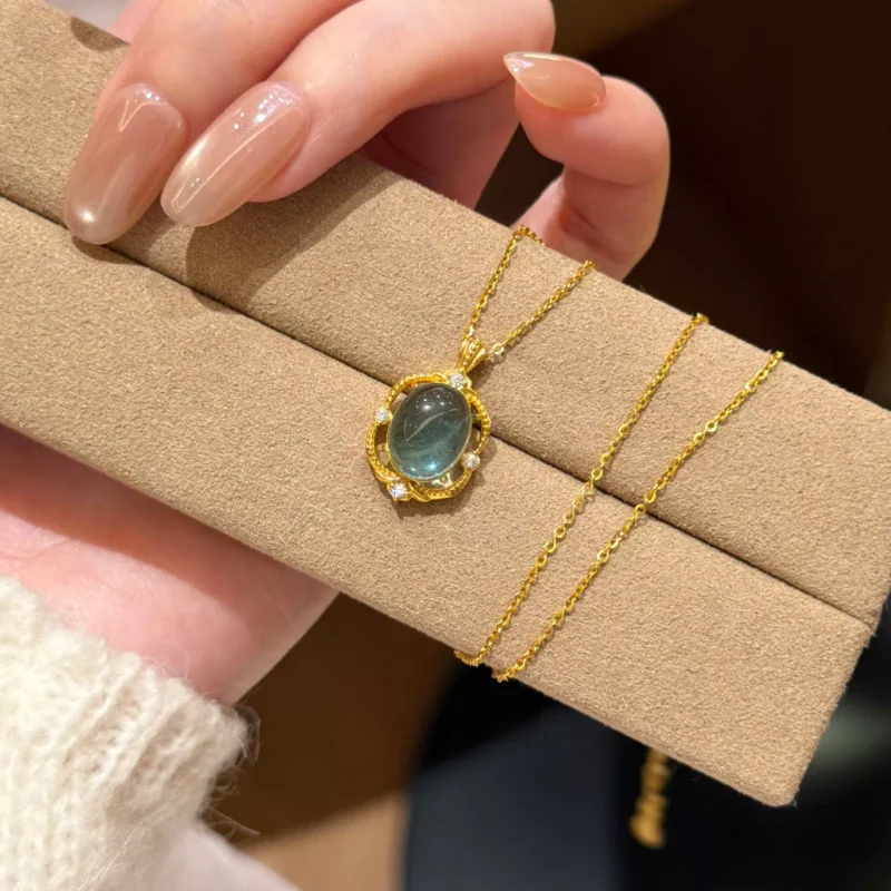 S925 Vintage Oval Cabochon Glass Zircon Necklace