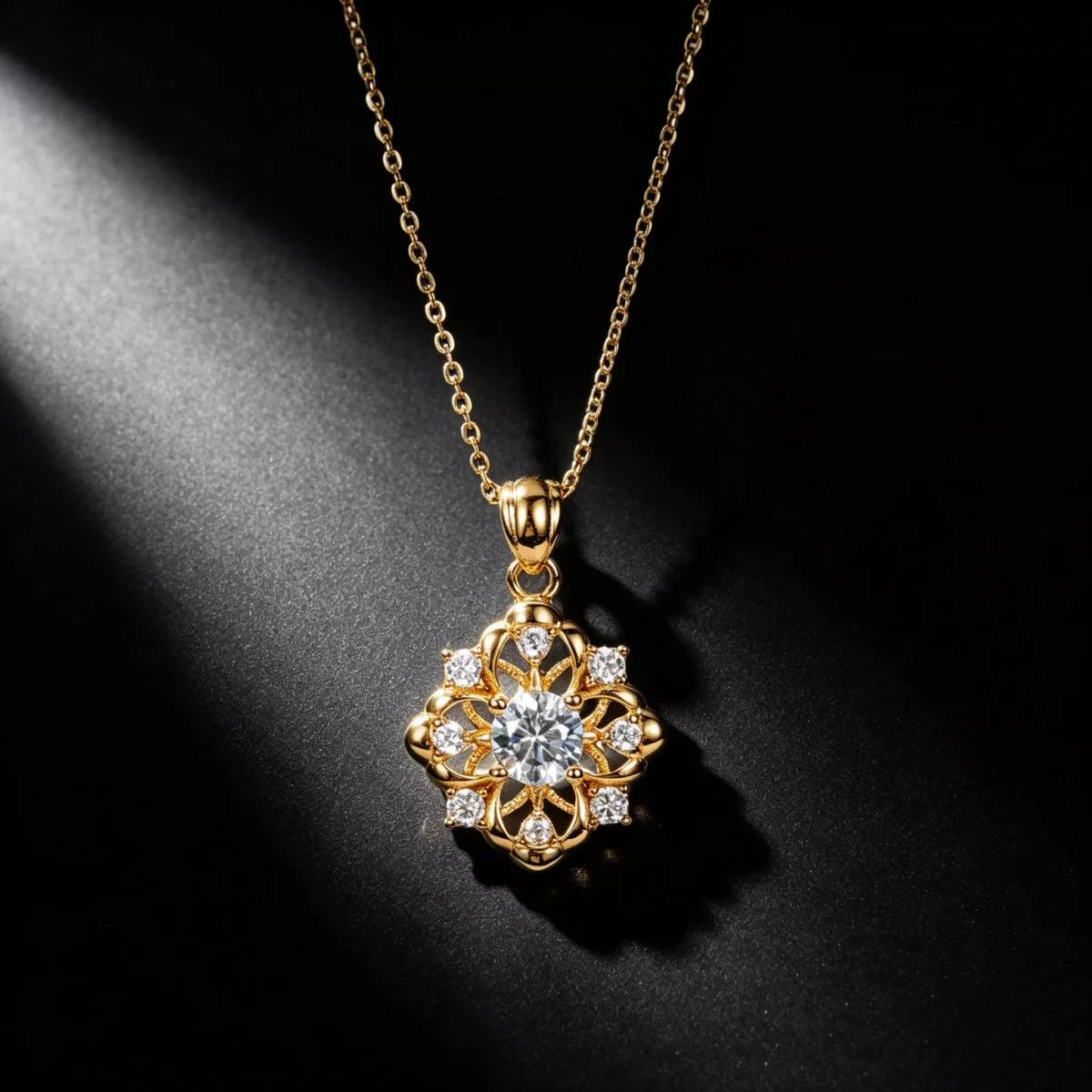 S925 Vintage Floral Hollow Cubic Zirconia Necklace