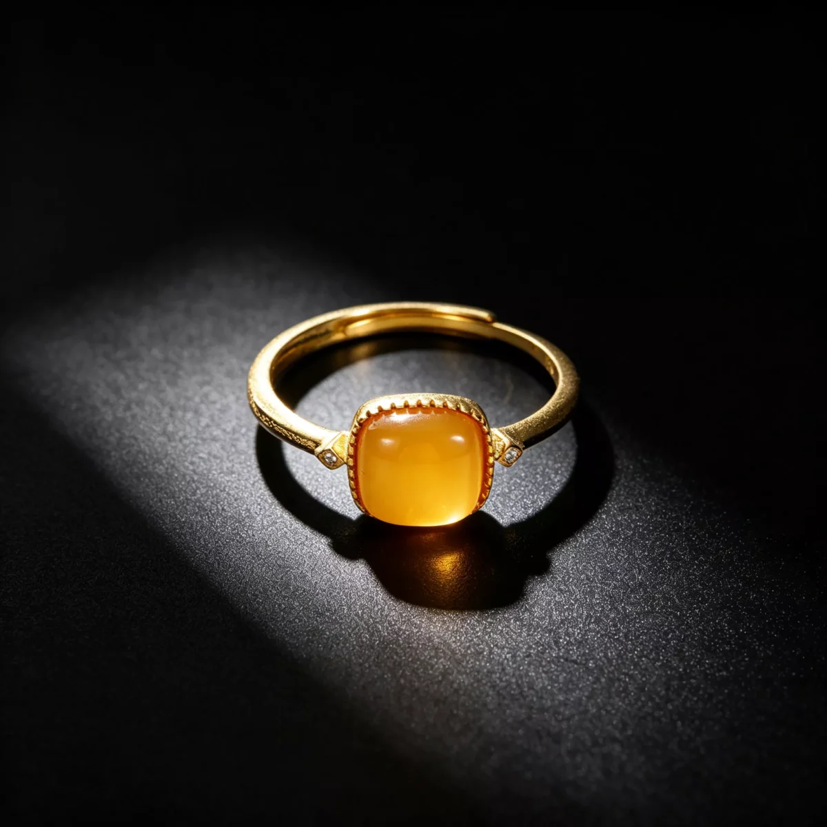 S925 Gold‑Tone Natural Amber Bezel Open Ring